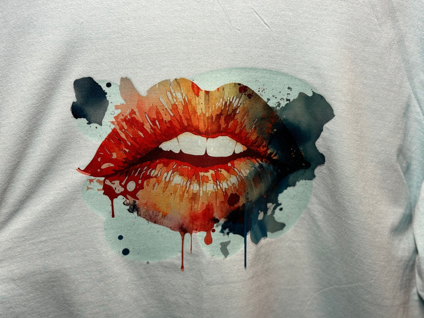 Watercolor Lips - Long Sleeve